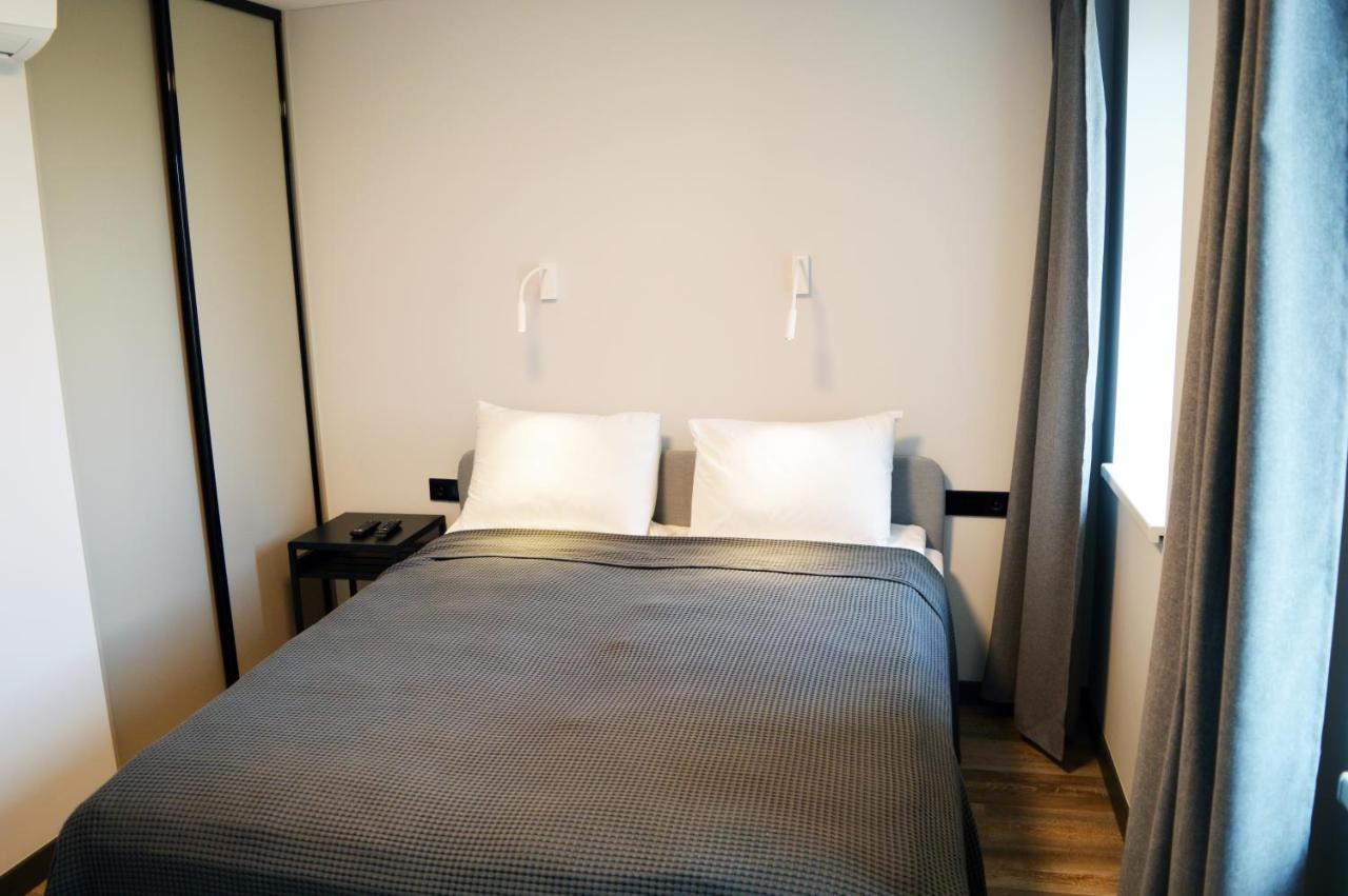 Baltas Gandras Hotel Naisiai Eksteriør billede